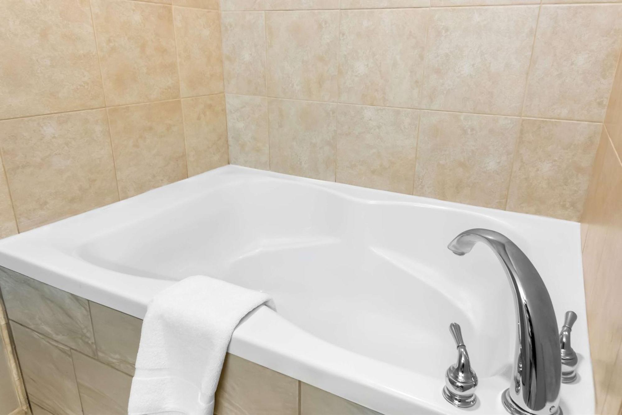 Big Country Hotel & Suites, Surestay Collection By BW Abilene Buitenkant foto