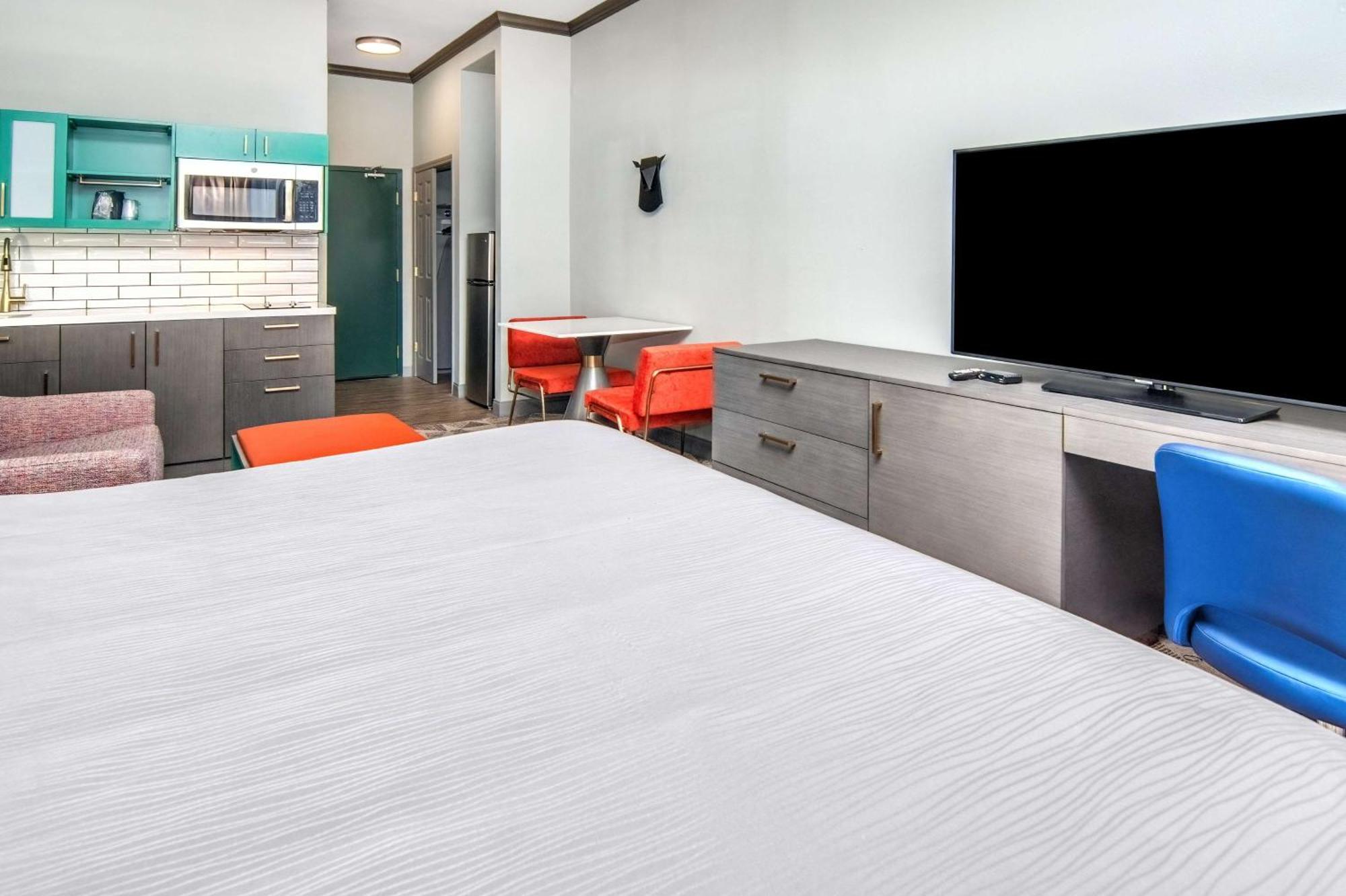 Big Country Hotel & Suites, Surestay Collection By BW Abilene Buitenkant foto